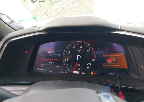 2022 Chevrolet Corvette Stingray Rwd 1Lt z USA, uszkodzony, nr VIN 1G1YA2D48N5110502